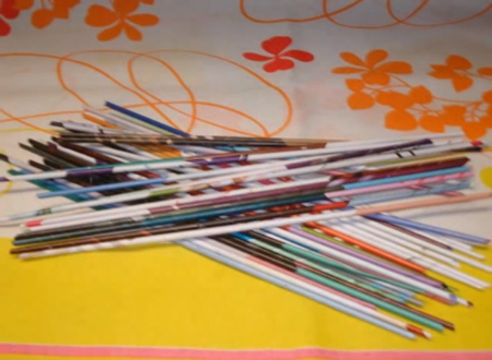 Reciclagem artesanal: Como fazer uma cesta com revistas velhas?